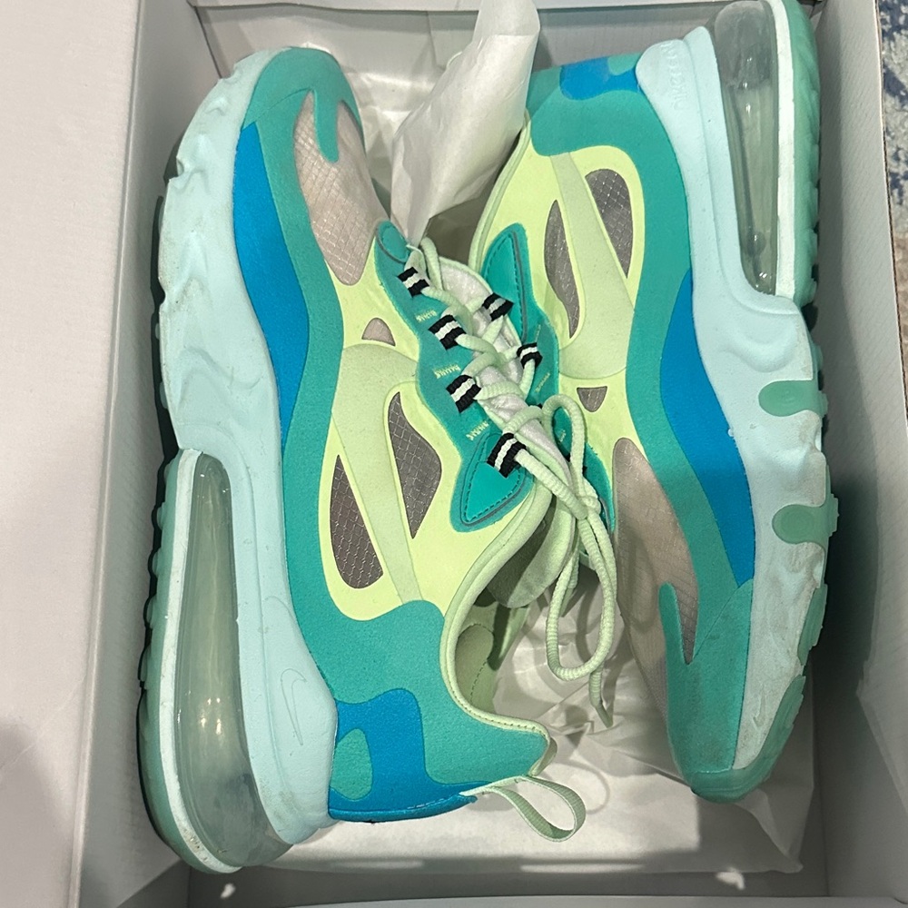Nike Air Max 270 React in Hyper Jade and Frosted Spruce